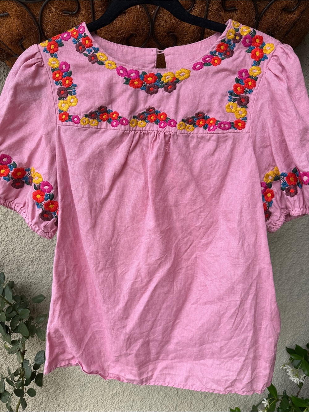 Boden Embroidered Pink Peasant Top with Floral Accents 100% Linen